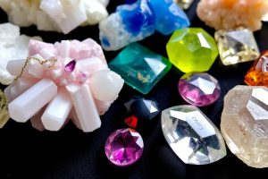 Кристаллы и минералы: как выбрать и где применять