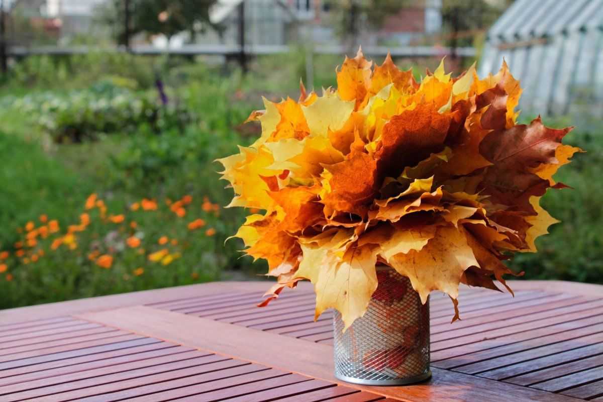 Осенний букет - 50 фото композиций из листьев и цветов. | семейная кучка