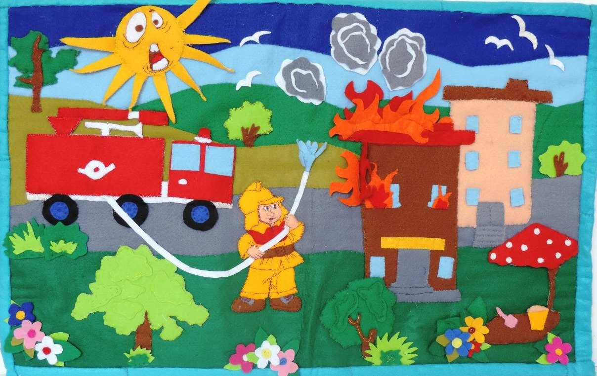 Вот лучшая подборка раскрасок с картинками где нарисованы пожарные на работе в депо, в огне, пожарные машины с шлангами, лестницами, подъемной стрелой с люлькой