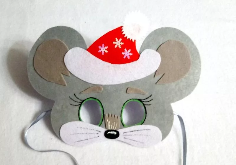 Скачивайте новогодние маски крысы символа нового года 2020  Собрано 14 картинок карнавальных масок символа нового 2020 года крысы Легко бесплатно скачать, вырезать и одеть на карнавальную новогоднюю ночь Подходят для взрослых и детей