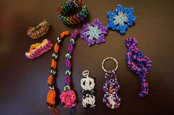 Плетение из резинок для начинающих (108 фото): идеи плетения фигурок на рогатке, станке, крючке, пальцах