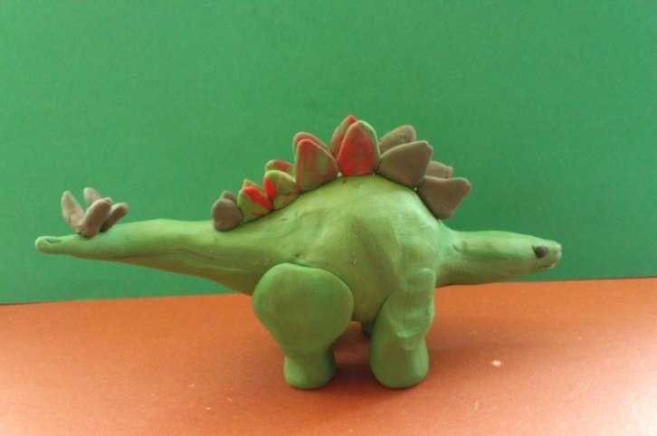 Как слепить динозавров из пластилина своими руками