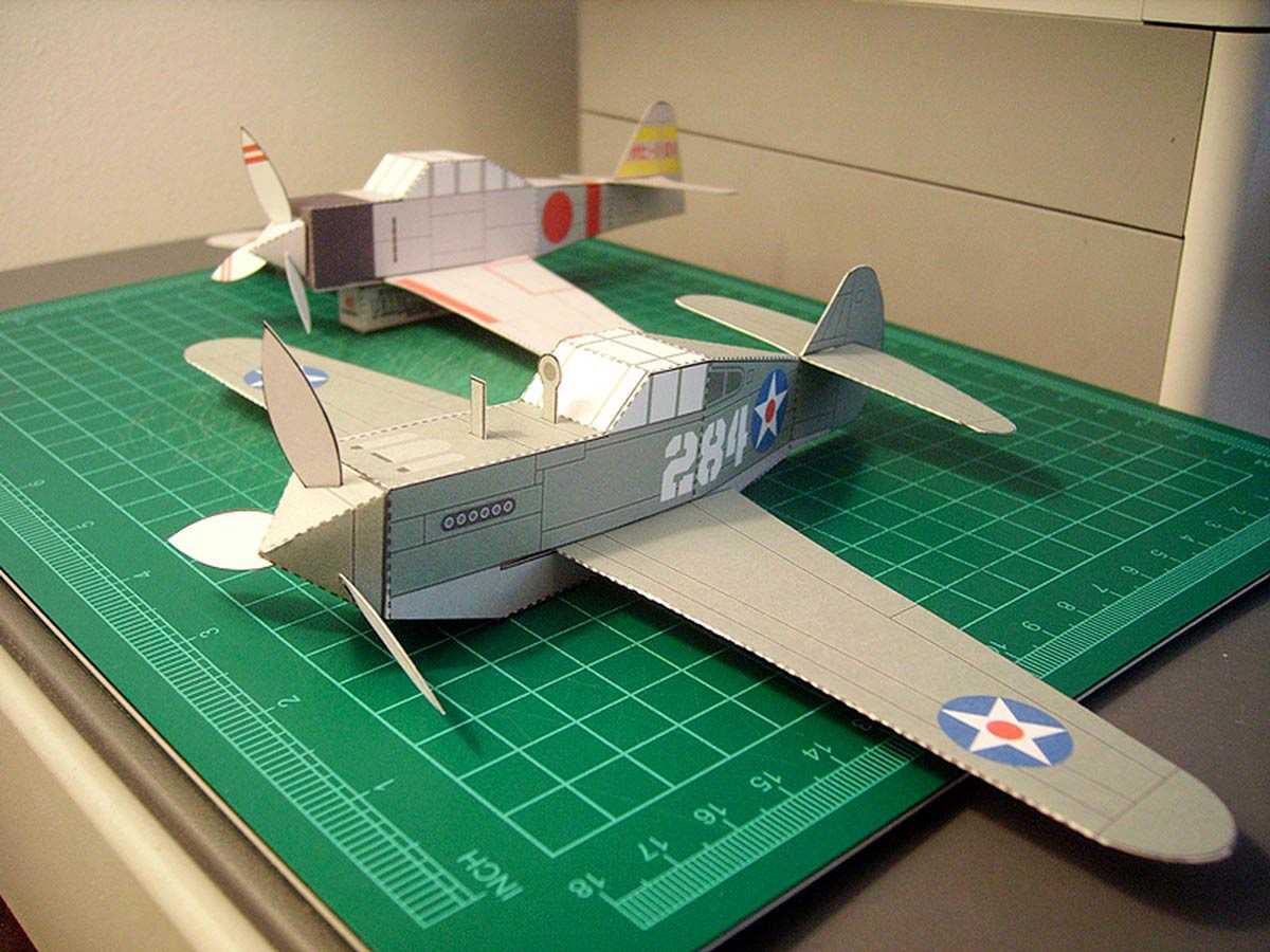 Оригами самолет: способы изготовления стандартных моделей (125 фото)